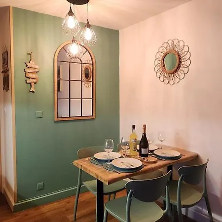 Appartement Saint-raphael- Vue Et Massif De L'esterel