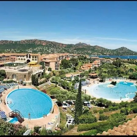 Appartement Saint-raphael- Vue Et Massif De L'esterel