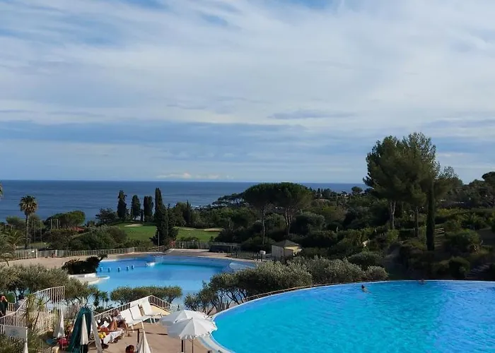 Daire Saint-raphael- Vue Et Massif De L'esterel Saint-Raphaël