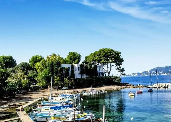 Saint-raphael- Vue Et Massif De L'esterel Apartmán *