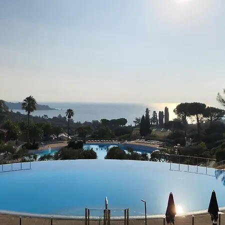 Appartement Saint-raphael- Vue Et Massif De L'esterel Saint-Raphaël