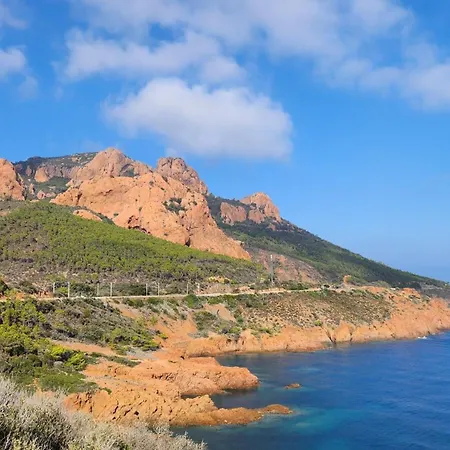 Saint-raphael- Vue Et Massif De L'esterel