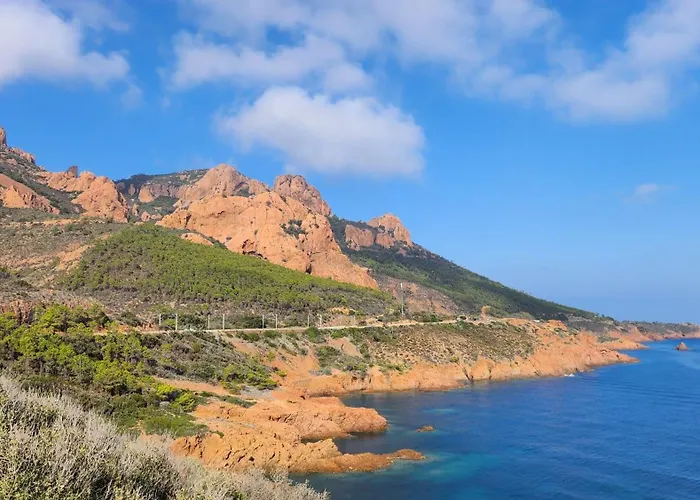 Saint-raphael- Vue Et Massif De L'esterel